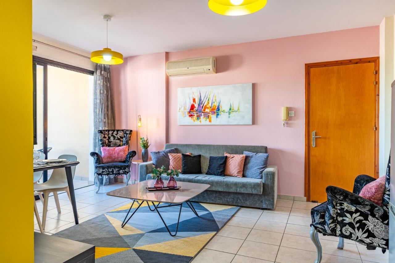 Freya 1-Bedroom Apartment In Ларнака Экстерьер фото