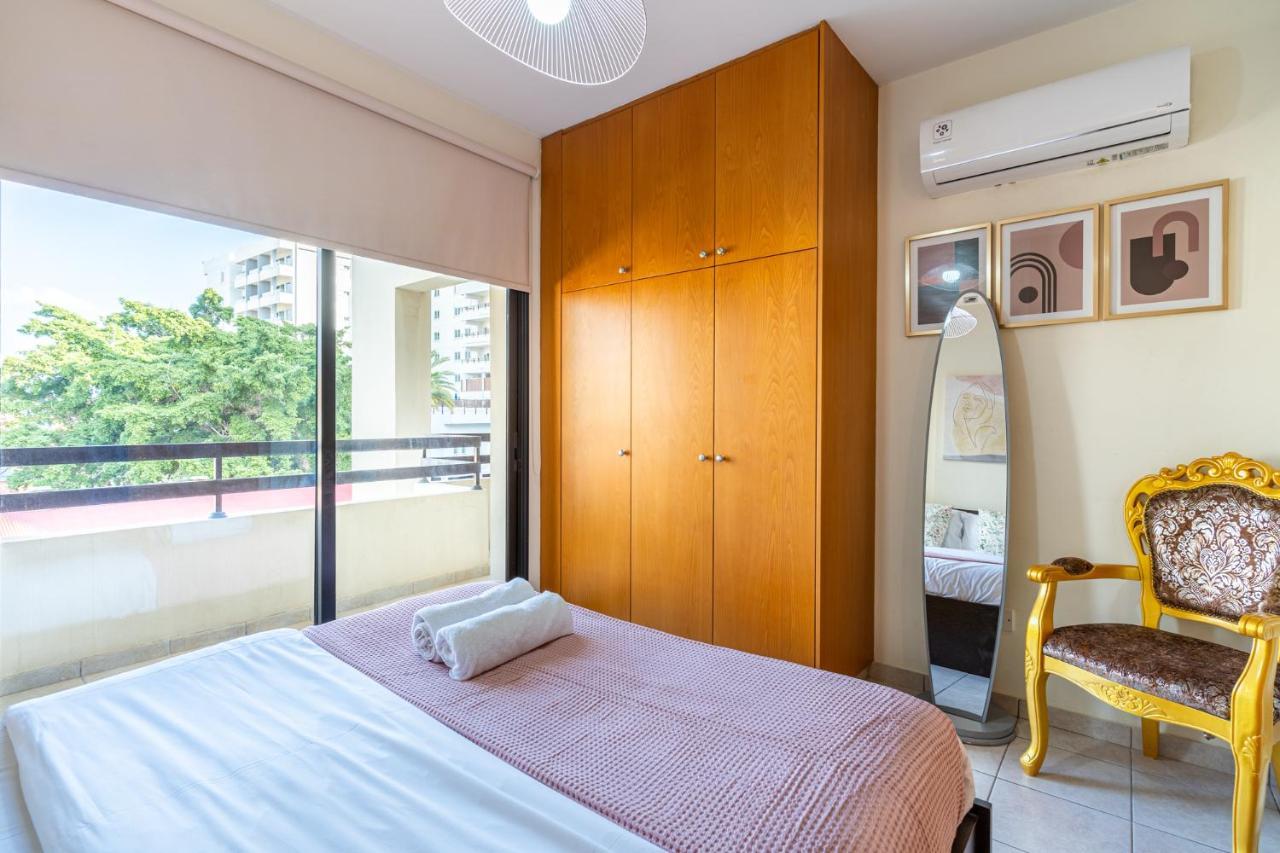 Freya 1-Bedroom Apartment In Ларнака Экстерьер фото